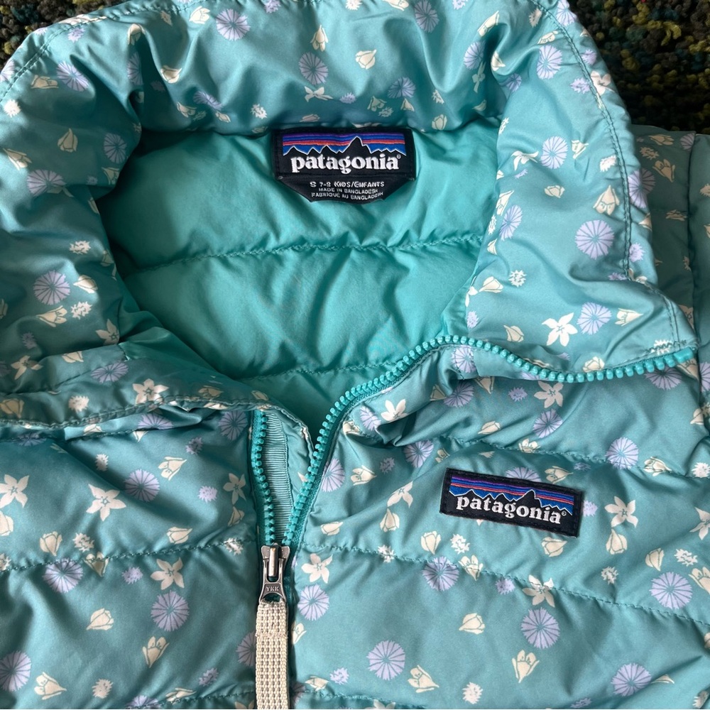Patagonia floral lightweight puffer and fleece synchilla pullover - Picture 8 of 10